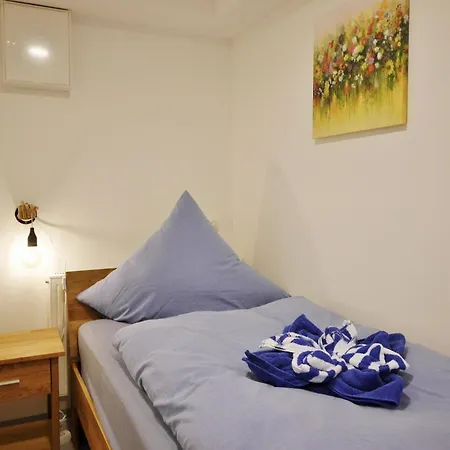Апартаменти Friends & Family Domizil - Mit Eingezaeuntem Garten Im Zentrum Віллінген
